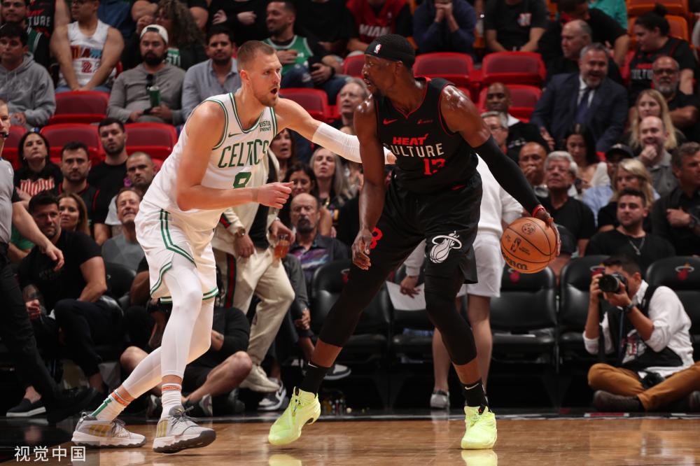 为防守失误 为防守失误